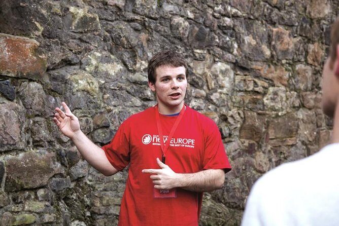 Edinburgh Darkside Walking Tour: Mysteries, Murder and Legends - Who Is This Tour Best For?