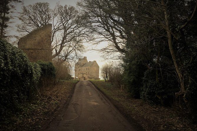 Edinburgh: The Outlander, Palaces & Jacobites Tour - What Makes This Tour a Good Deal?