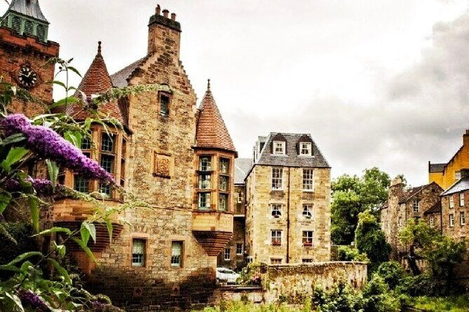 Enchanting Edinburgh: Half-Day Walking Tour with Local Guide - Practical Aspects of the Tour