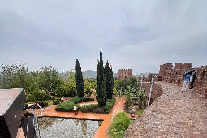 Enjoy Silves Castle & Lagos and Ponta Da Piedade Private Tour - Who Is This Tour Best For?
