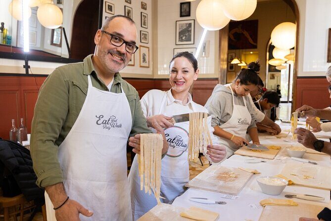 Enjoy Spritz and Pasta Making in Piazza Navona - What Makes This Experience Special