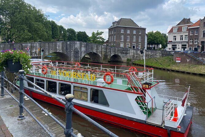Escape The City Roermond City Walk With Puzzles - Who Is This Tour Best For?