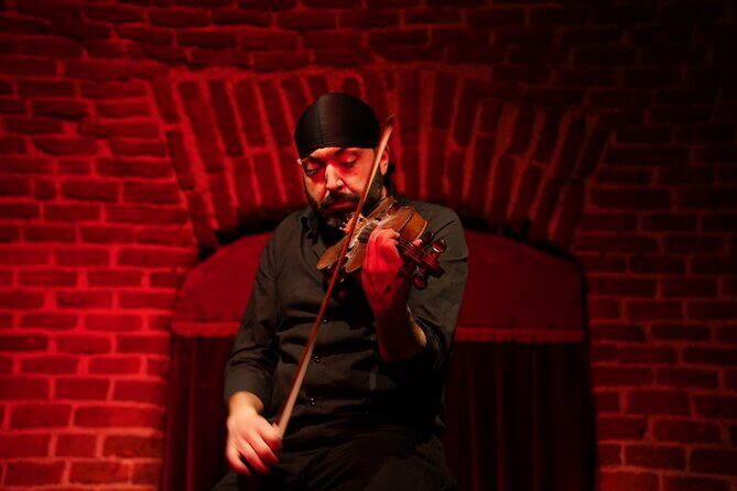 Essential Flamenco: Pure Flamenco Show in the Heart of Madrid - How This Tour Offers Value