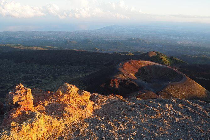 Etna at sunset - 4x4 tour with Sicilian sweet aperitif - Who Should Sign Up?