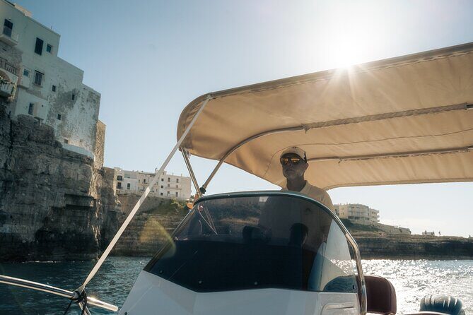 Exclusive 1,5-Hour Private Boat Tour in Polignano a Mare - Analyzing the Price and Value