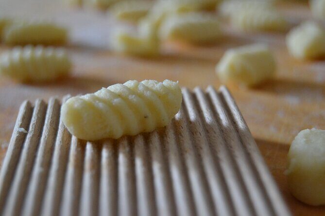 Experience of Apulian cuisine fresh pasta and focaccia - The Reviewers Perspective