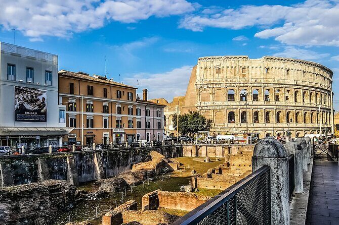 External Tour of the Colosseum - Is This Tour Worth It?