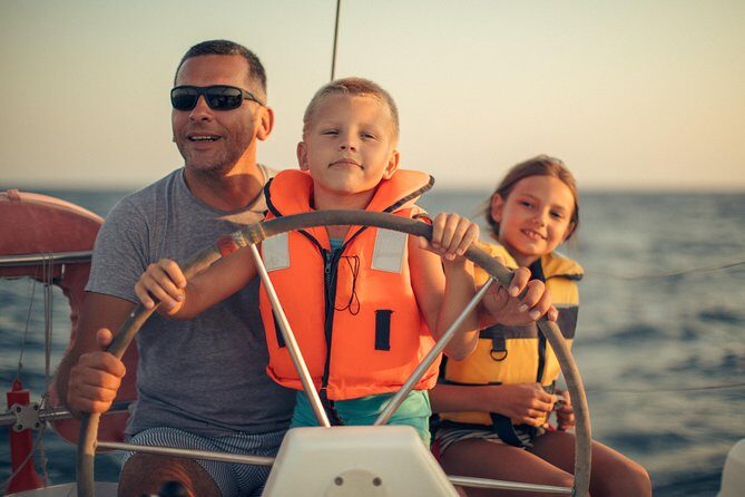 Family Sailing Tour in Barcelona - Who Should Consider This Tour?