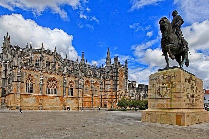 Fatima, Batalha, Nazare and Obidos Private Tour - What the Tour Includes and How It Adds Value