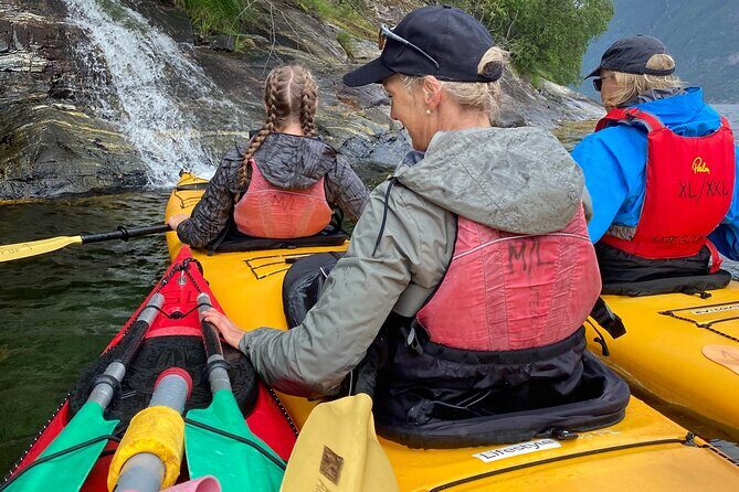 Fjord paddle in Hellesylt - Half Day Kayaking Tour - The Itinerary Breakdown