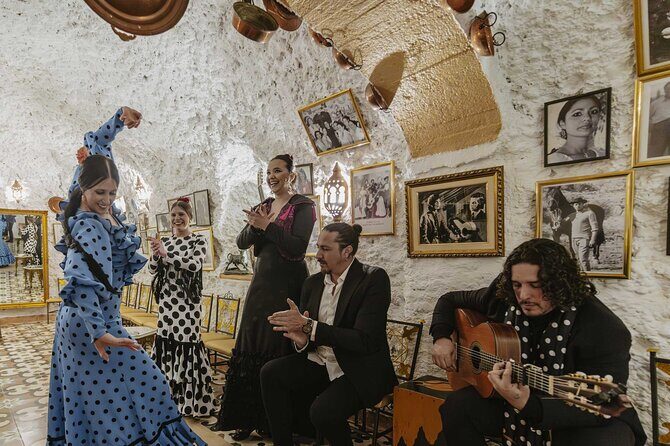 Flamenco show at Cueva Los Amayas, in Sacromonte - The Experience’s Strengths and Considerations