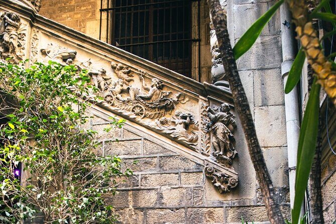 Flamenco Show at Dalmases Palace in Barcelona - Practical Tips for Attending
