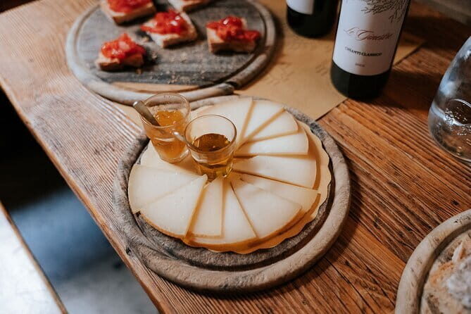 Florence Oltrarno Neighborhood Food & Wine Dine Around - A Deep Dive into the Florence Oltrarno Food & Wine Tour