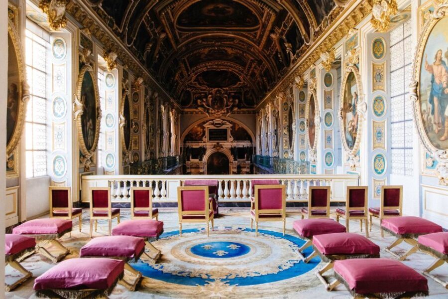 Fontainebleau: Palace Private Guided Tour with Ticket - Why This Tour Is Worth Your Time