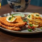 Frankfurt: Verbrecherjagd und gefährlich leckeres Schnitzel - Exploring Frankfurt’s Old Town in a New Way