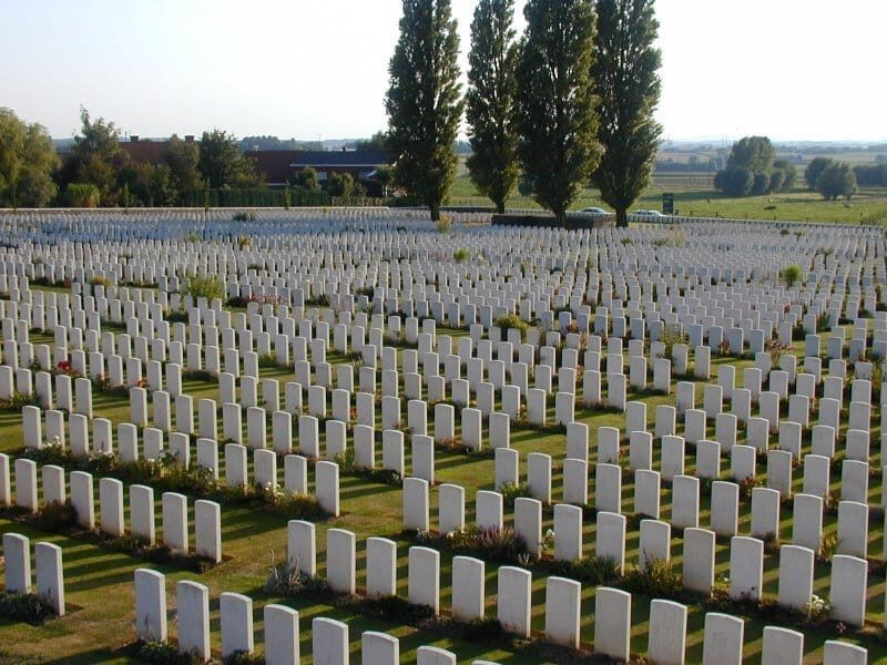 From Bruges: Great War Flanders Fields Minibus Tour w/ Lunch - A Deep Dive into the Experience