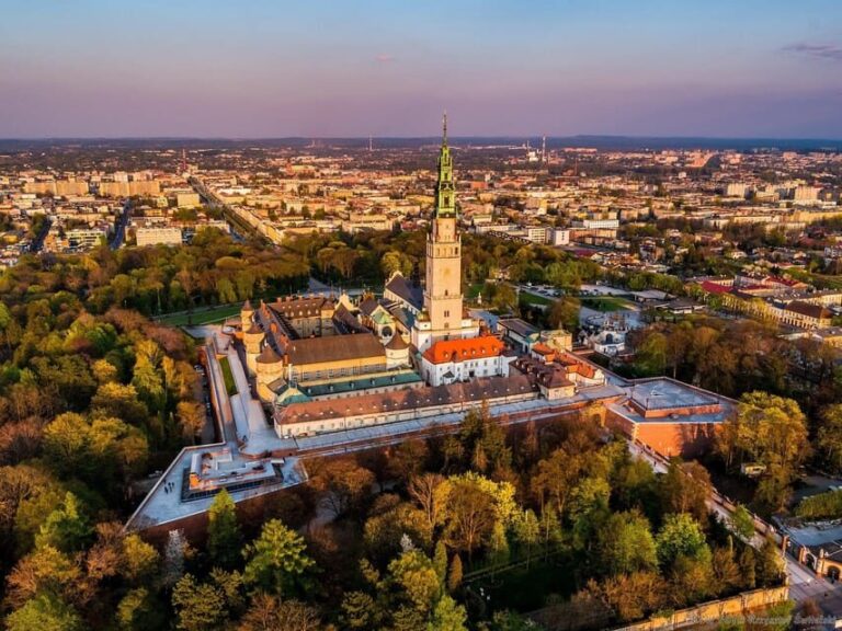 From Krakow: Black Madonna Sanctuary of Czstochowa Day Tour - Analyzing the Value and Suitability