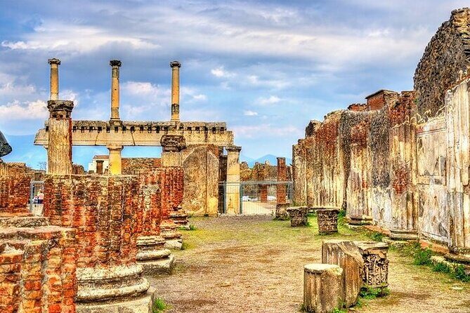 From Rome: Day Trip to Pompeii and Sorrento with lunch - Sorrento: The Coastal Charm