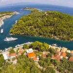 Full-Day Boat Tour of Paxos Antipaxos Blue Caves from Corfu - The Experience: Pros and Cons