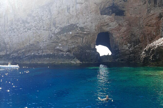 Full day catamaran tour in Alghero - What Makes This Tour Stand Out?