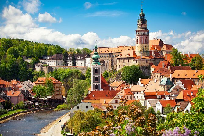 Full Day Cesky Krumlov Private Tour from Prague - Who Will Enjoy This Tour?
