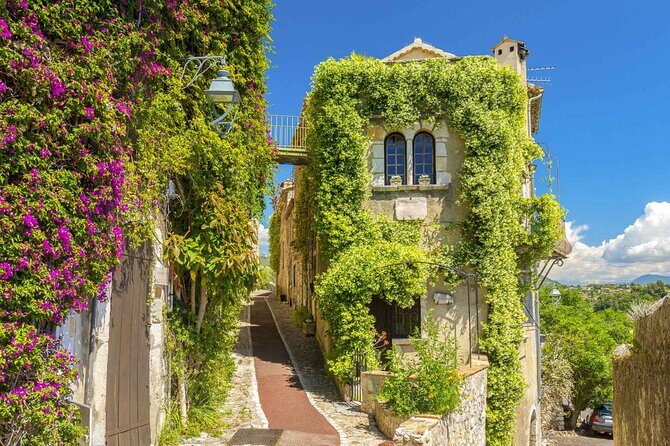 Full day tour Medieval Villages Grasse Gourdon Tourettes St Paul - Next stop: The breathtaking Gourdon