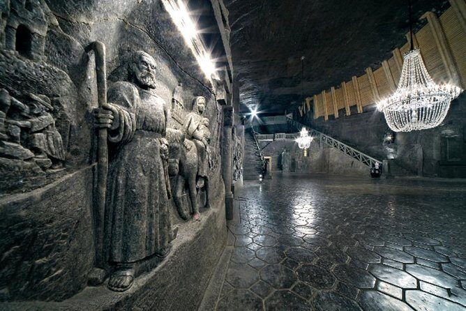 Full day tour to Auschwitz-Birkenau and Salt Mine with a local guide from Krakow - Who Is This Tour Best For?