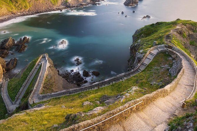 Gaztelugatxe with access, Bermeo and Gernika from Bilbao - Practical Considerations