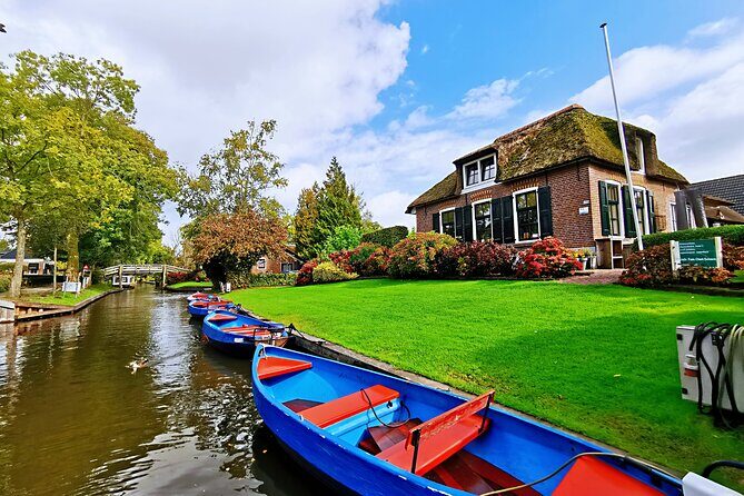 Giethoorn, Afsluitdijk, Zaanse Schans Day Tour Incl Hotel Pick Up - Who Is This Tour Perfect For?