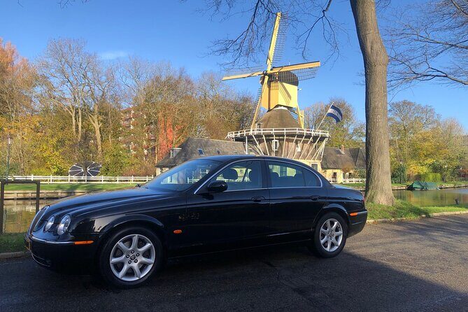 Giethoorn Private Tour Guide Giethoorn in luxury Jaguar S Type - An In-Depth Look at the Itinerary and What You Can Expect