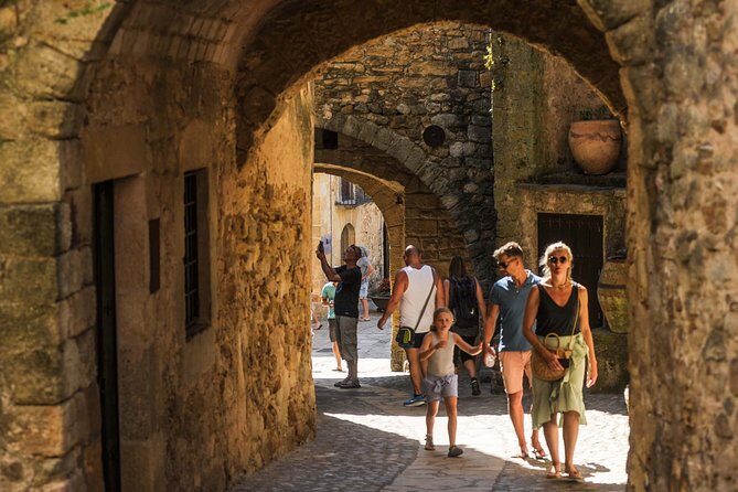 Girona and Costa Brava Private Day Trip from Barcelona - FAQs