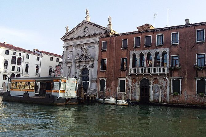 Grand Canal boat tour and Murano glass experience with Hotel pick up - Who should consider this tour?