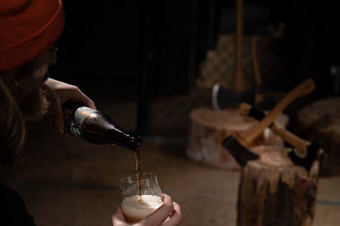 Guided Axe Throwing Experience in Frankfurt Altstadt - The Experience in Detail
