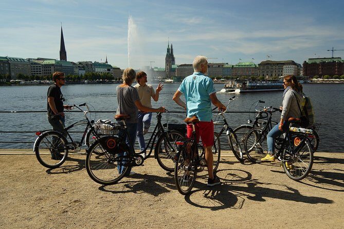 Guided Hamburg City Bike Tour - The Sum Up: The Best of Hamburg, on Two Wheels