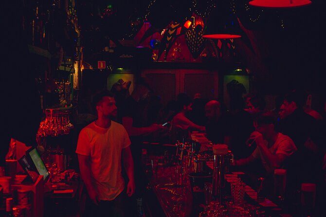Guided Private Bar Tour in Amsterdam City Center - Who Is This Tour Perfect For?