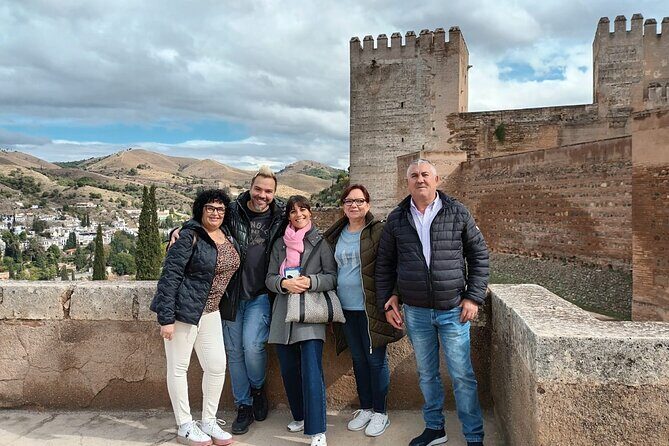 Guided tour of La Alhambra with tickets included - Is It Worth the Price?