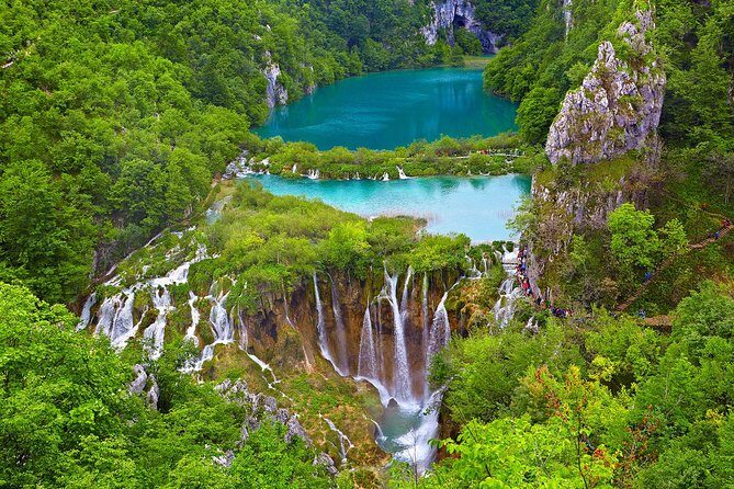 Guided transfer from Zagreb to Split with Plitvice Lakes stop - Who is This Tour Best For?
