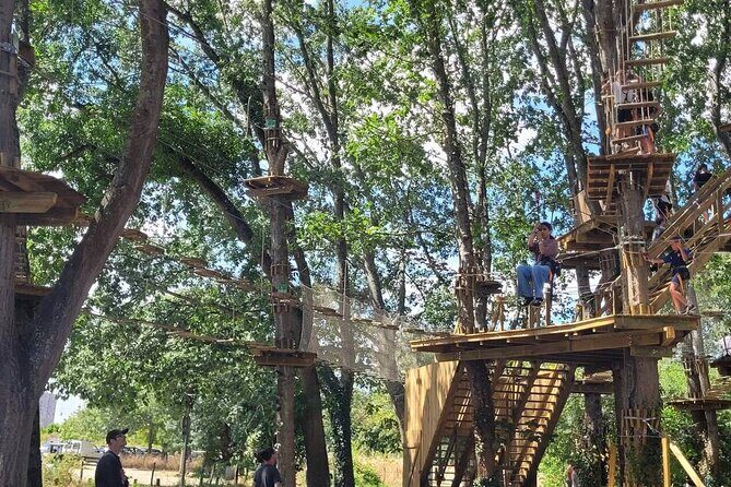 Guided treetop adventure course in the heart of Nantes - Practical Details and Tips