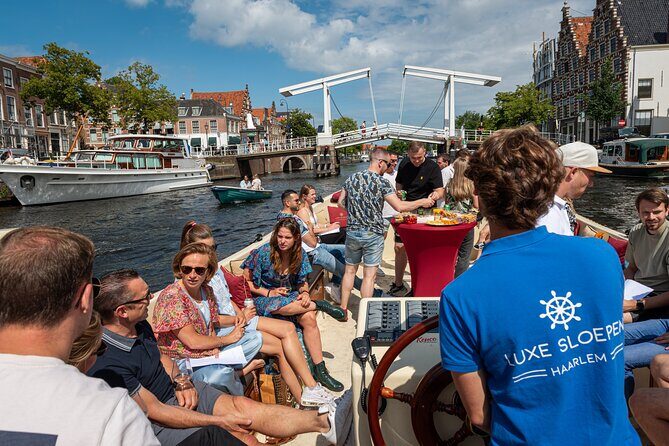 Haarlem Open Canal Tour with a real live guide - A Detailed Look at the Haarlem Open Canal Tour