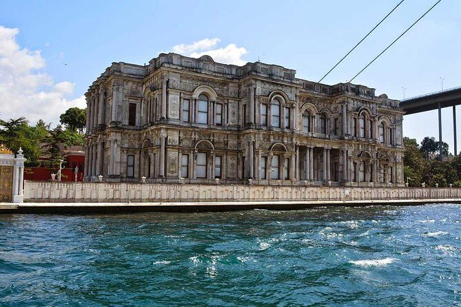 Half-Day Afternoon Istanbul Asia Tour With Beylerbeyi Palace - The Sum Up: Who Is This Tour Best For?