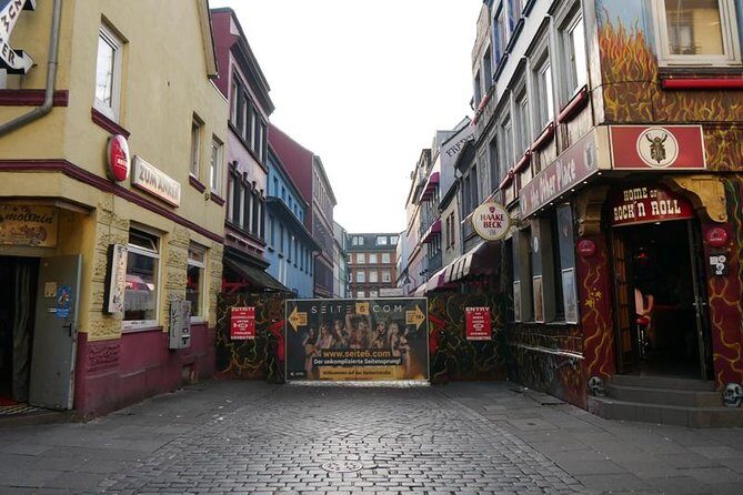 Hamburg: Red- & Bluelight - Private guided Reeperbahn Tour - Practical Tips for Your Tour