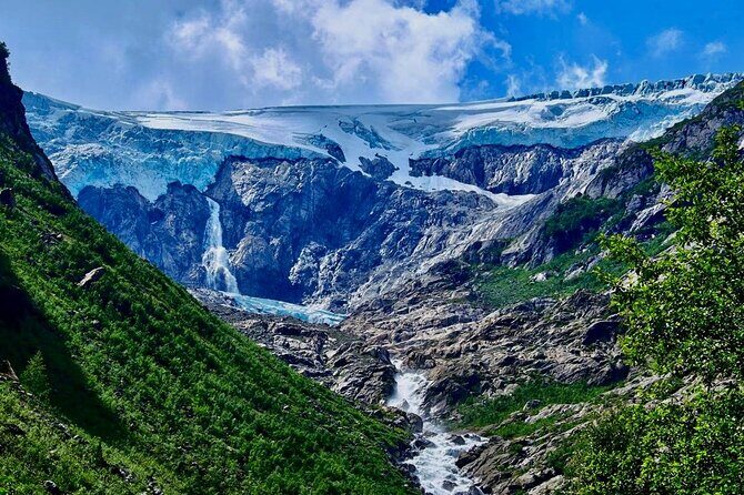 Helicopter Over Trolltunga and Waterfall Sightseeing from Bergen - Who Is This Tour Best For?