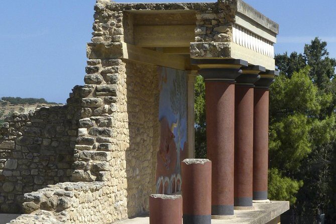 Heraklion Hop-On Hop-Off Bus Tour - The Sum Up
