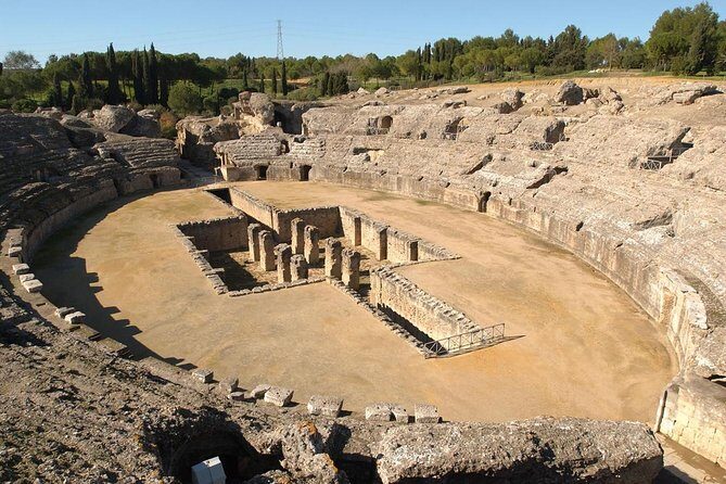 Historical Italica: Half-Day Guided Tour from Seville - Itinerary Breakdown: From Ruins to Monastery