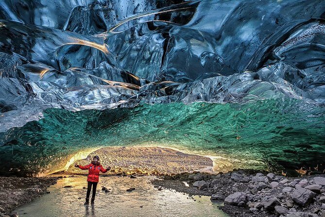 Ice Cave and Glacier walk into blue glacier canyon - FAQ