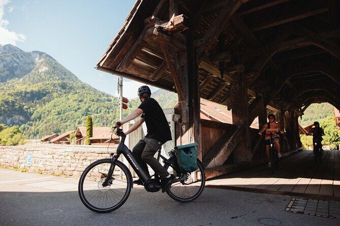 Interlaken to Lauterbrunnen E bike Tour Valley of 72 Waterfalls - Practical Details and What to Expect