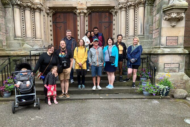Inverness City Daily Walking Tour (11:30am, 2pm & 5pm) - The Guide and Group Experience
