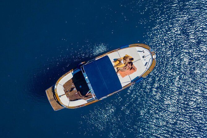 Ischia island private excursion on Gozzo Fratelli Aprea 7,5m - Final Thoughts: Is This the Right Tour for You?