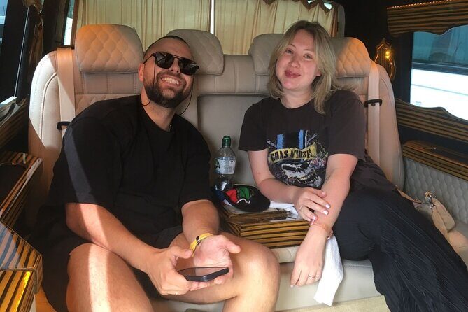 Istanbul Airport Luxury Minivan Transfer Meet Transfer - The Real Experience: Insights from Reviews