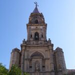 Jerez Historic Guided Tour with Horse Show - Who Should Consider This Tour?